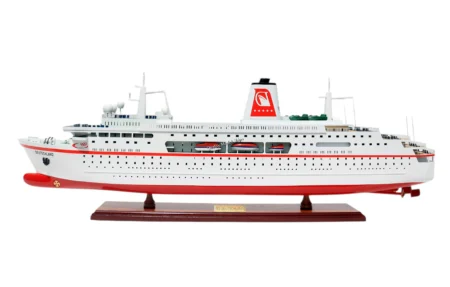 MS DEUTSCHLAND Ocean Liner Wooden Ship Model