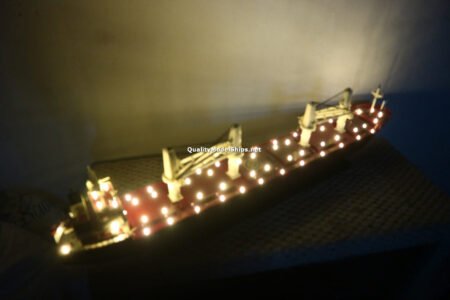 Federal Biscay With Lights