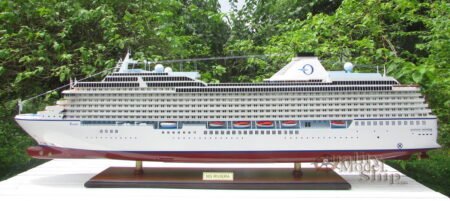 47" MS Riviera - An Oceania-class Cruise Ship Model Scale 1:200 NEW
