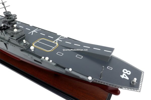 JMSDF JS Kaga (DDH-184) – Handcrafted Model Scale 1/350 - Quality
