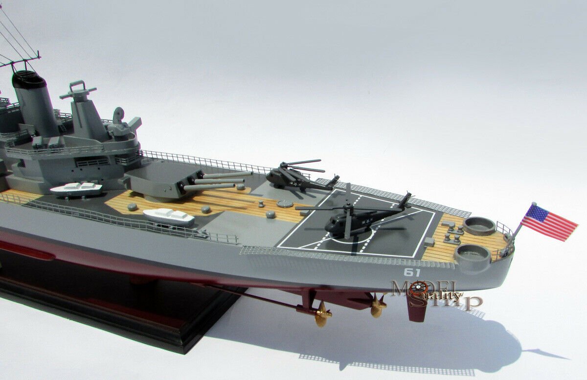 USS Iowa BB 61 Handcrafted War Ship Display Model 39 Quality USS Iowa BB 61 Handcrafted War Ship Display Model 39 Quality