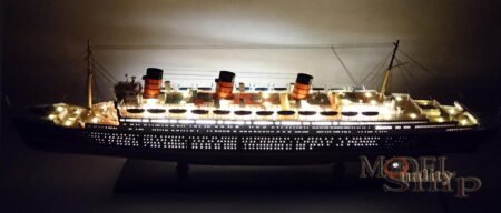 RMS Queen Mary Cunard Line Ocean Liner Handcrafted Model with Lights  40"